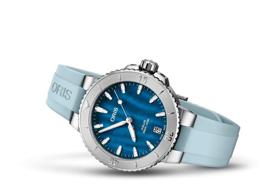 Aquis Date 01 733 7770 4155-07 4 18 65FC - Side View