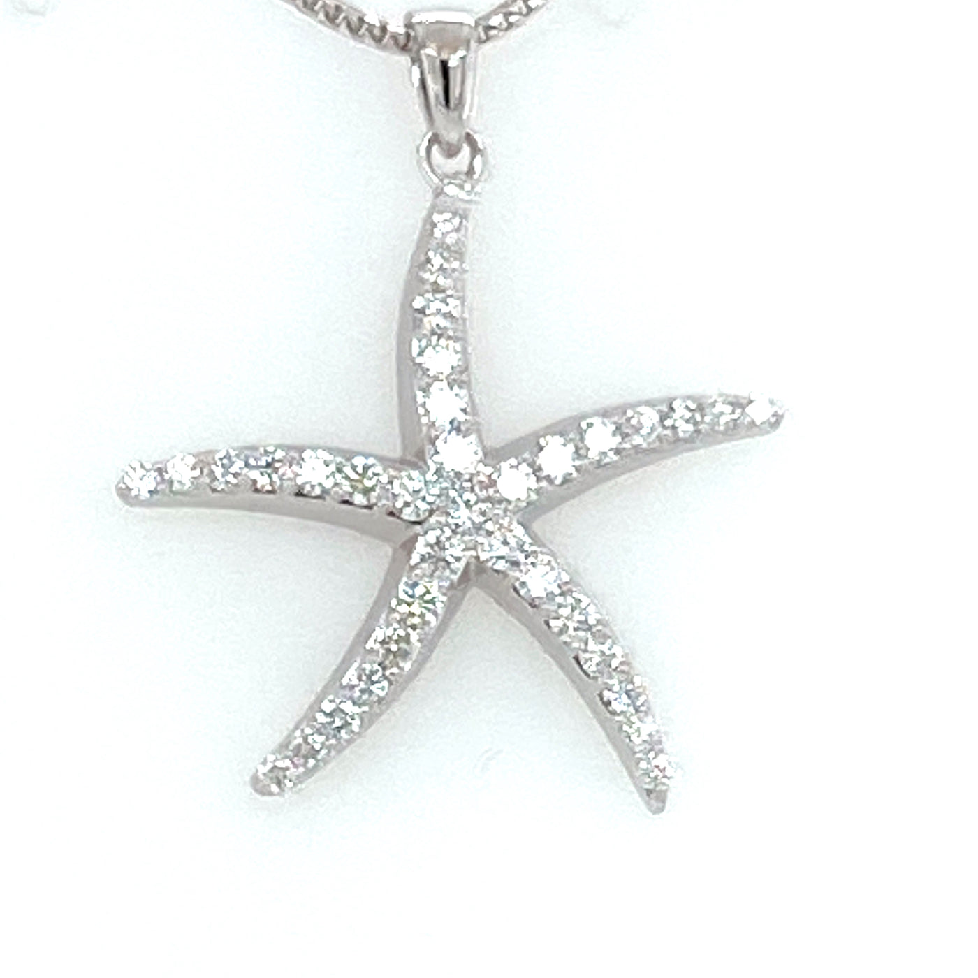 14K White Gold Natural Diamond Starfish Pendant