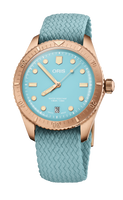 38.00 mm / Blue / Leather Strap