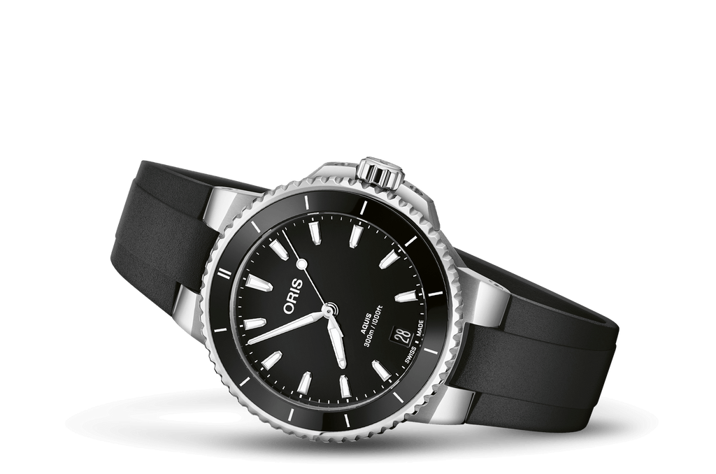 Aquis Date 01 733 7792 4154-07 4 19 64FC - Side View