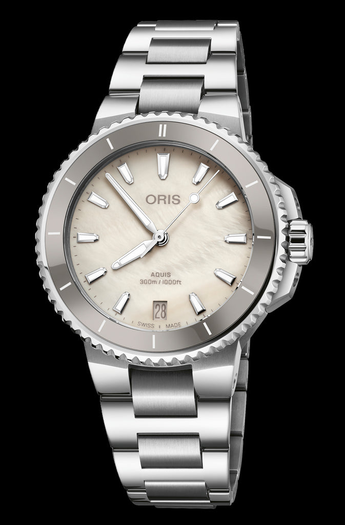 Aquis Date 01 733 7792 4151-07 8 19 05P - Primary View
