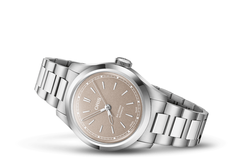 The New Big Crown 01 531 7797 4056-07 8 17 06 - Side View