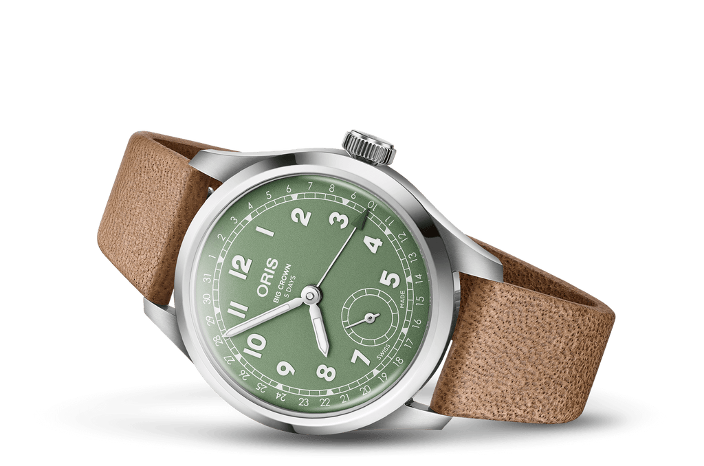 The New Big Crown 01 403 7799 4067-07 6 20 09FC - Side View