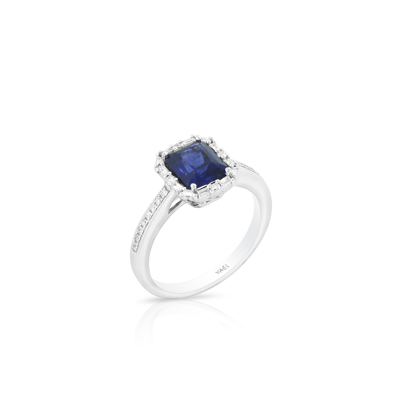 18K White Halo Sapphire and Natural Diamond Ring Size 6.5