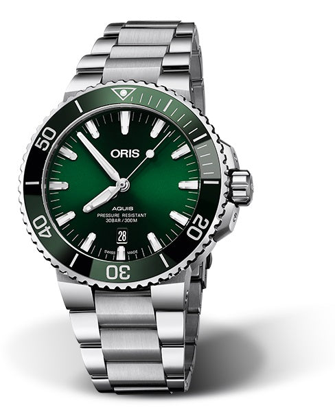 ORIS Aquis Date 43.5 mm Stainless Steel