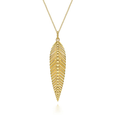 14K Yellow Leaf Necklace 17.5 inch