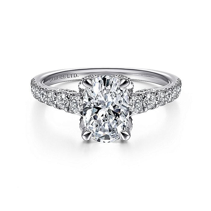 18K White Natural Diamond Semi-Mount Ring that accomodates a 9.00 x 6.00 mm Center