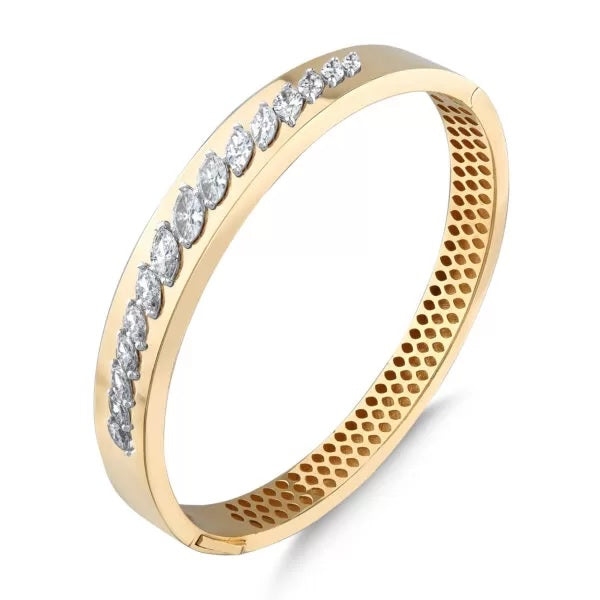 18K Yellow Natural Diamond Hinged Bangle Bracelet