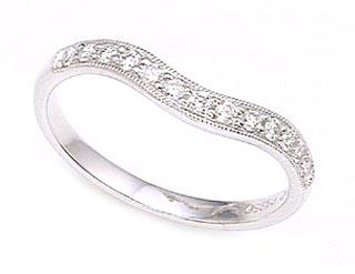 18K White Natural Diamond Curved Wedding Ring